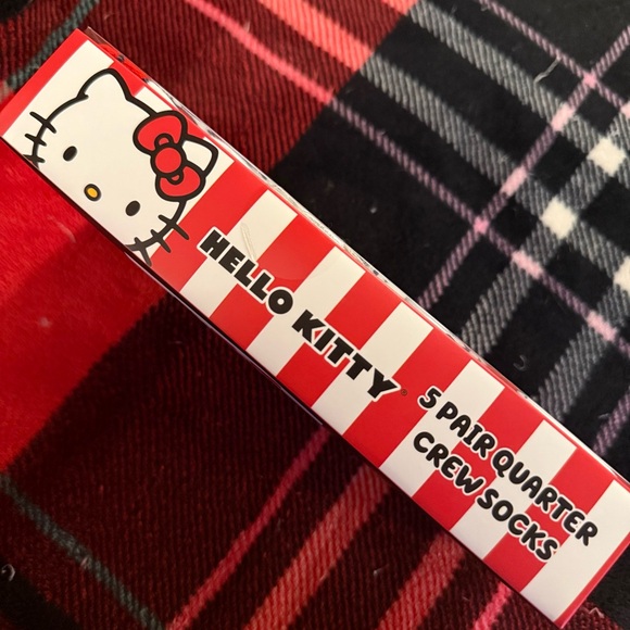 Hello Kitty Socks💎 - Picture 4 of 5